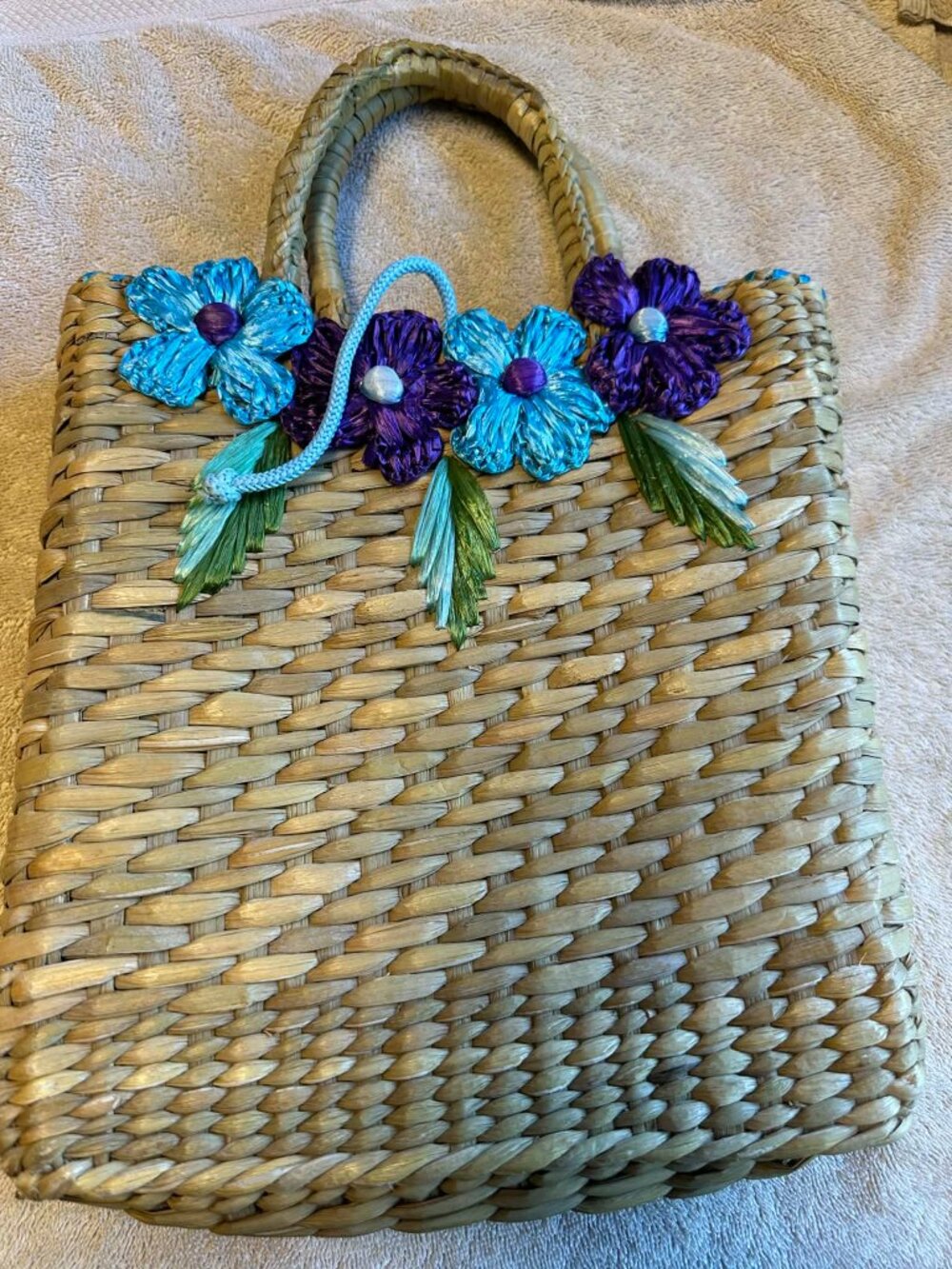 Vtg Woven Straw  Purse Tote Bag Floral Made in Philippines